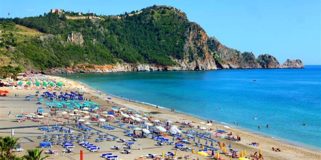 Yorgunluğa masmavi bir mola! Hem huzur hem şifa veriyor: Bu saklı koy keşfedilmeyi bekliyor 5